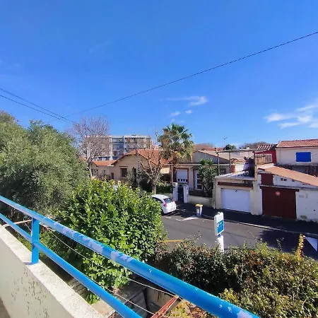 Apartment Sauret : Havre De Paix En Ville : Spacieux Et Confortable